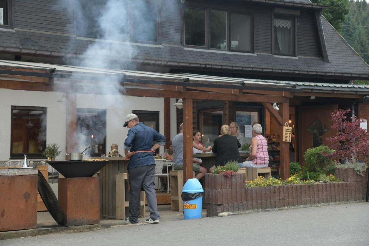 ホテル Barrels Am Clerve Enscherange エクステリア 写真